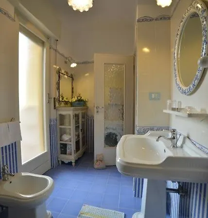 Apartamento Casa Grandis Dimora Di Charme Nel Cuore Di Bordighera