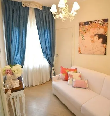 Casa Grandis Dimora Di Charme Nel Cuore Di Apartmán Bordighera