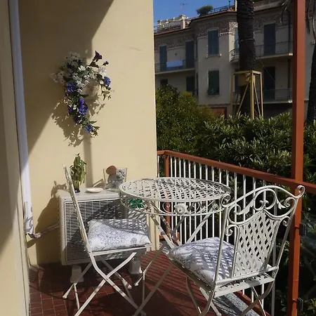 Casa Grandis Dimora Di Charme Nel Cuore Di Bordighera