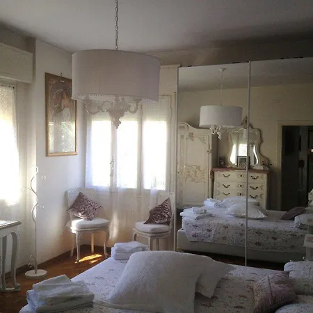 Apartmán Casa Grandis Dimora Di Charme Nel Cuore Di *
