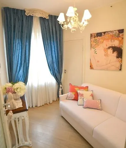 Casa Grandis Dimora Di Charme Nel Cuore Di شقة بورديغيرا