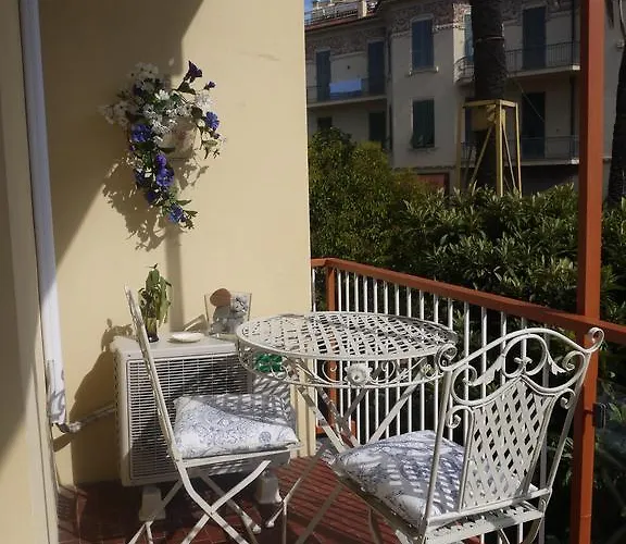 Casa Grandis Dimora Di Charme Nel Cuore Di Bordighera